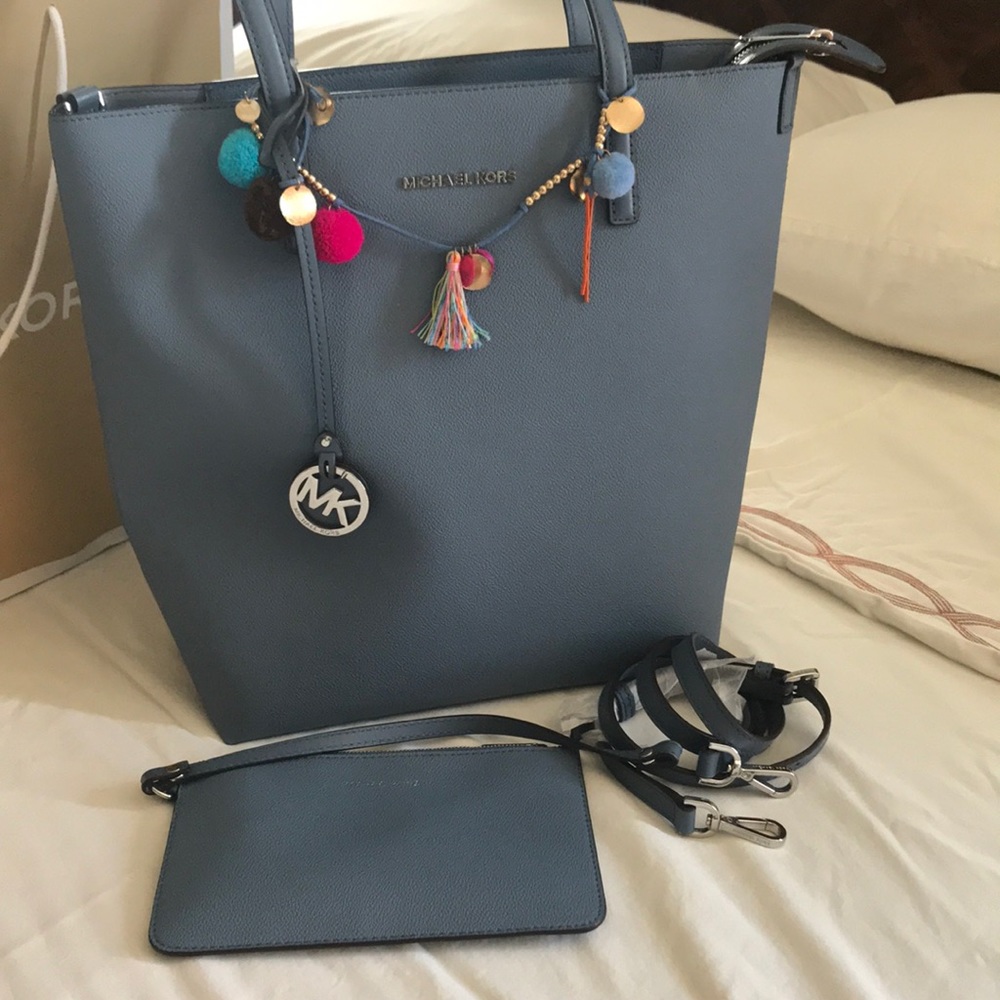 MK purse